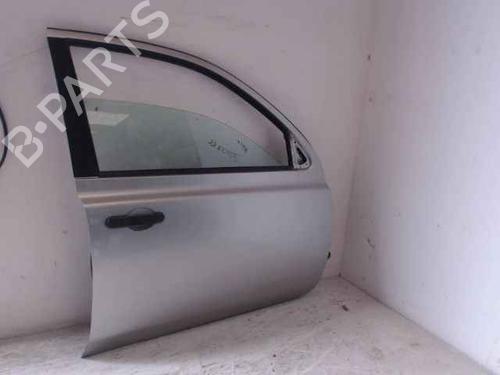 Used Right front door NISSAN MICRA III (K12) 1.5 dCi (86 hp) 24910523