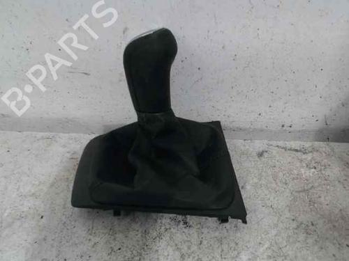 Used Gear lever SKODA YETI (5L) 2.0 TDI (110 hp) 24902839