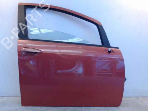 Used Right front door FIAT GRANDE PUNTO (199_) 1.3 D Multijet (75 hp) 24910217