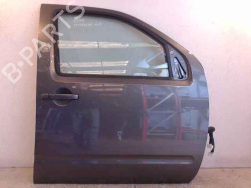 Used Right front door NISSAN PATHFINDER III (R51) 2.5 dCi 4WD (171 hp) 24910568