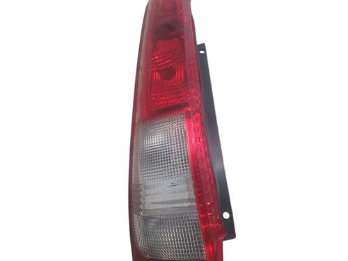 Used Left taillight NISSAN X-TRAIL I (T30) 2.2 Di 4x4 (114 hp) 32275996