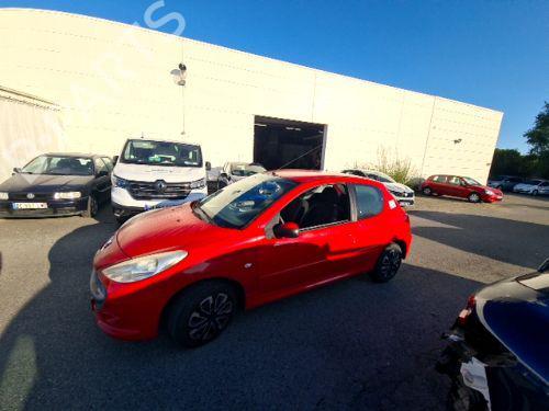 Fuse box PEUGEOT 206+ (2L_, 2M_) 1.4 i (2LKFWA, 2MKFWA) | BP30949048E1