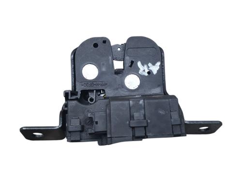 Fechadura da mala BMW 1 (F20) 125 d (218 hp) 30629012