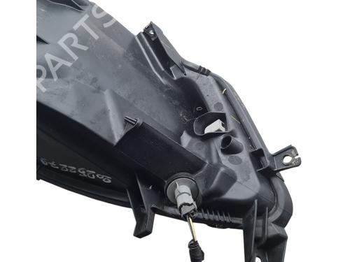 Højre forlygte NISSAN NOTE (E11, NE11) 1.4 (88 hp) 30978246