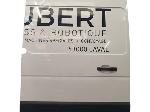 Højre side skydedør Højre side skydedør RENAULT MASTER III Van (FV) 2.3 dCi 150 FWD (FV0F, FV03, FV09) (150 hp) 35885527 35885527