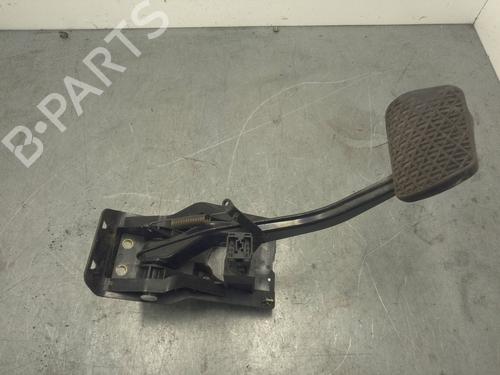 Used Break pedal MERCEDES-BENZ S-CLASS (W220) S 320 CDI (220.026, 220.126) (197 hp) 21790211