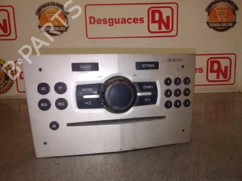 Used Radio OPEL ZAFIRA / ZAFIRA FAMILY B (A05) [2005-2019]  15432081