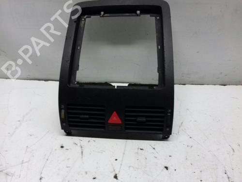 Used Air vent VW TOURAN (1T1, 1T2) 1.9 TDI (105 hp) 15444123
