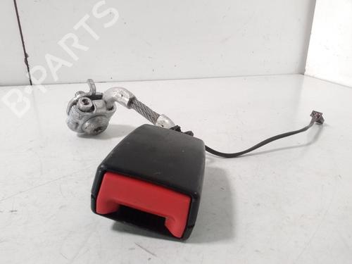 Used Seat buckle BMW 5 (F10) 520 d (184 hp) 15636770