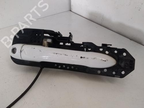 Venstre foran utvendig håndtak RENAULT MEGANE III Hatchback (BZ0/1_, B3_) [2008-2025]  15450501