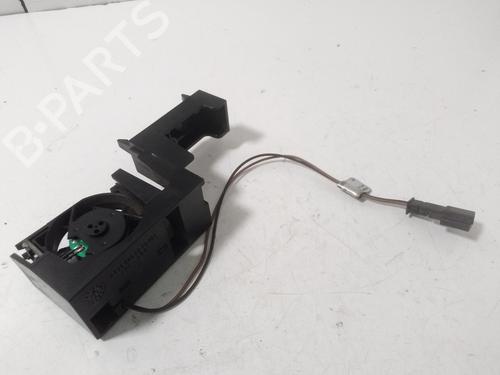 Used Radiator fan MERCEDES-BENZ VITO Bus (W639) 109 CDI (639.701, 639.703, 639.705) (95 hp) 15587143