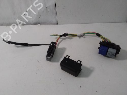 Used Fuse box RENAULT MEGANE III Hatchback (BZ0/1_, B3_) [2008-2025]  15450473