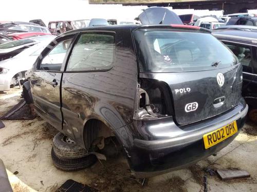 Right headlight VW POLO (9N_, 9A_) 1.4 16V | BP15427385C29 