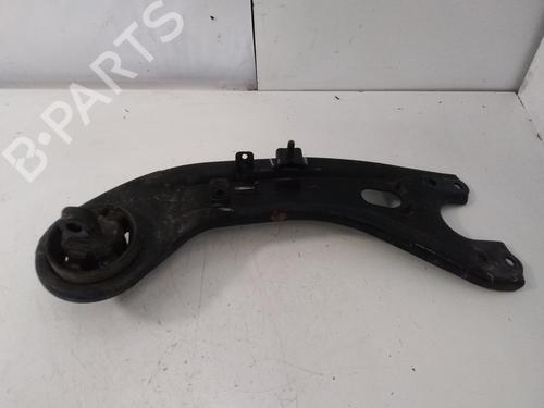 Used Left front suspension arm KIA SPORTAGE III (SL) [2009-2017]  15447154