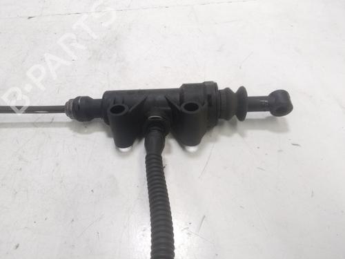 Clutch slave cylinder MERCEDES-BENZ C-CLASS (W203) C 220 CDI (203.006, 203.008) | BP15461052M113 