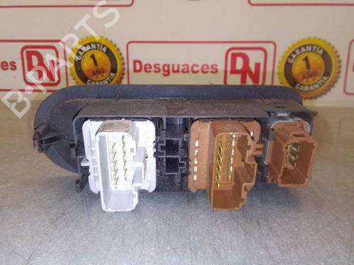 Left front window switch RENAULT MEGANE II (BM0/1_, CM0/1_)  | BP15428150I27 