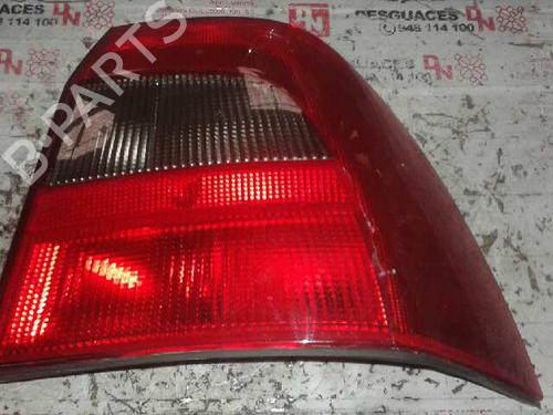 Used Right taillight OPEL VECTRA B (J96) [1995-2004]  15425216