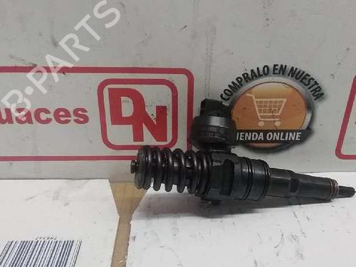 Used Injector SEAT LEON (1P1) [2005-2013]  15431943