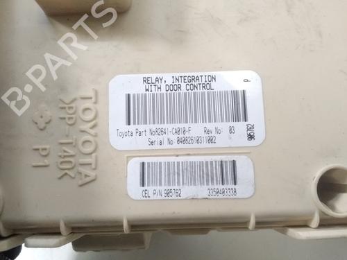 Fuse box TOYOTA AVENSIS (_T25_)  | BP15457992E1 