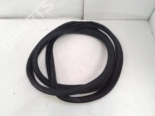 Used Rubber door seal OPEL MERIVA A MPV (X03) [2003-2010]  15446255