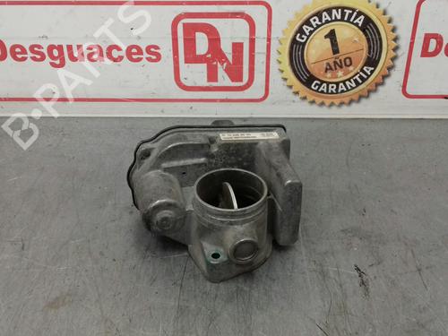 Used Throttle body MERCEDES-BENZ CLK (C208) CLK 230 Kompressor (208.347) (193 hp) 15436875