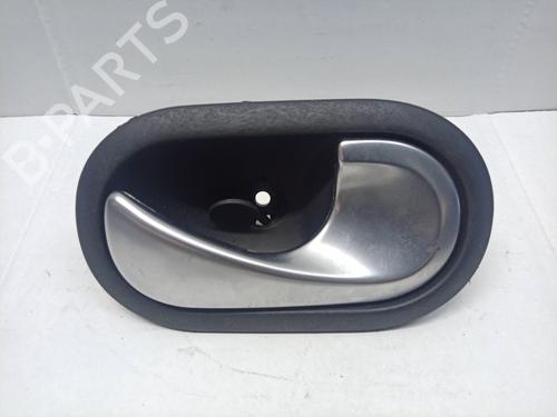 Højre fortil invendig håndtag RENAULT MEGANE II (BM0/1_, CM0/1_) [2001-2012]  21780623