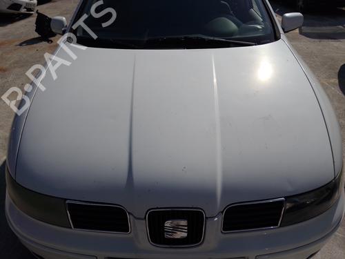 Capot SEAT LEON (1M1) 1.9 TDI (110 hp) 26733064
