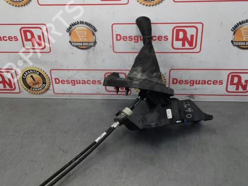 Used Gear lever FORD FIESTA V (JH_, JD_) 1.4 16V (80 hp) 15435834
