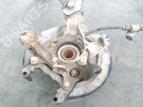 Right rear steering knuckle MITSUBISHI PAJERO III (V7_W, V6_W) 3.5 (V65W, V75W) | BP15451931M28 