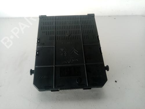 Used Fuse box CITROËN C4 Coupe (LA_) [2004-2013]  16646252