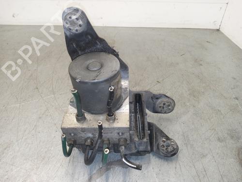 Used ABS pump RENAULT SCÉNIC II (JM0/1_) [2003-2010]  15452346
