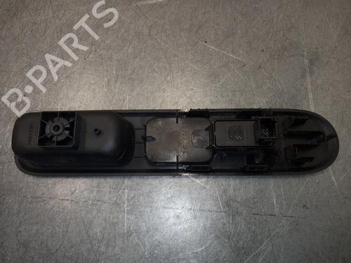 Right rear window switch PEUGEOT 5008 (0U_, 0E_)  | BP15450997I28 