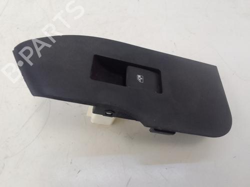 Used Right rear window switch CHEVROLET CAPTIVA (C100, C140) 2.4 (136 hp) 15447417