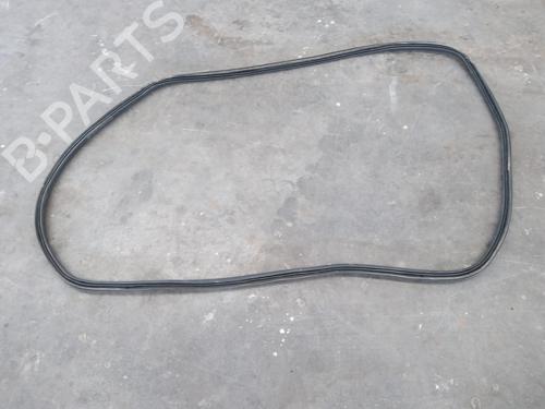 Used Rubber door seal OPEL MERIVA B MPV (S10) [2010-2017]  15455684