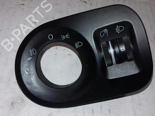 Used Headlight switch SEAT TOLEDO III (5P2) [2004-2009]  15442209