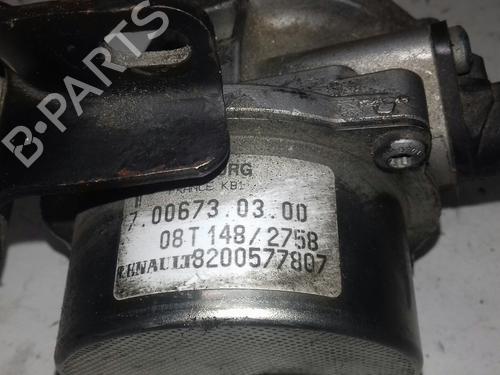 Used Vacuum pump RENAULT SCÉNIC II (JM0/1_) [2003-2010]  16470894