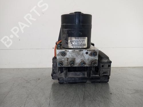 Used ABS pump MERCEDES-BENZ SLK (R170) 230 Kompressor (170.447) (193 hp) 15438899