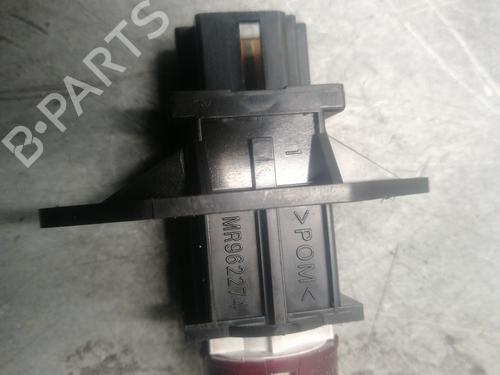 Warning switch MITSUBISHI GRANDIS (NA_W) 2.0 DI-D (NA8W) | BP15449920I22 