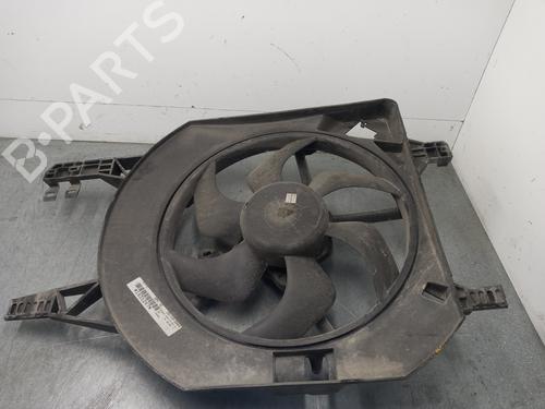 Radiator fan NISSAN PRIMASTAR Bus (X83) [2001-2024]  15451860