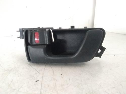 Used Front left interior door handle MITSUBISHI PAJERO III (V7_W, V6_W) 3.5 (V65W, V75W) (203 hp) 15451759