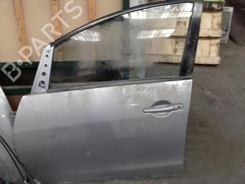Used Left front door MITSUBISHI GRANDIS (NA_W) 2.0 DI-D (NA8W) (136 hp) 15435531
