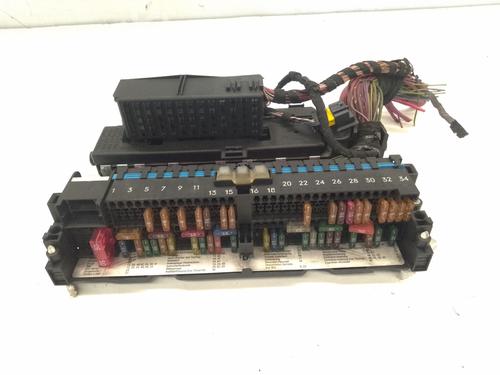 Used Fuse box BMW 3 (E46) 320 d (136 hp) 23208592
