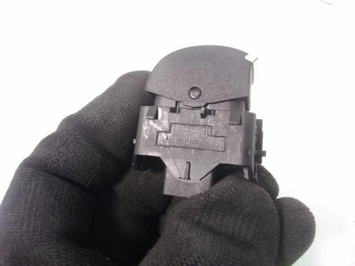 Left rear window switch FORD FOCUS III 1.6 TDCi | BP15455136I29 