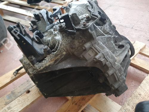 Gearbox HYUNDAI i40 I (VF)  | BP17013887M3 