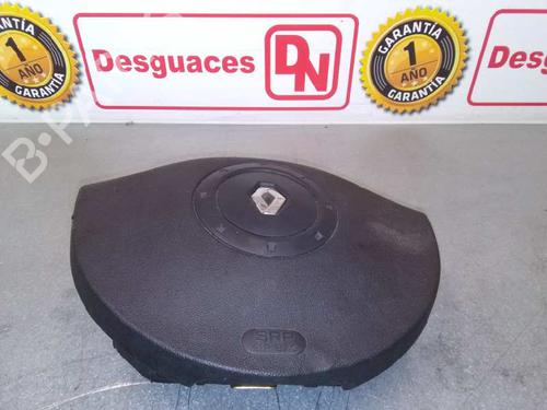 Used Driver airbag RENAULT MEGANE II Saloon (LM0/1_) [2003-2025]  15428292