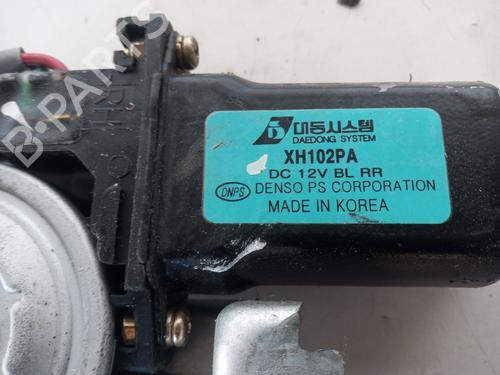 Right front window motor KIA SORENTO I (JC) 2.5 CRDi 4WD | BP19694600E20 