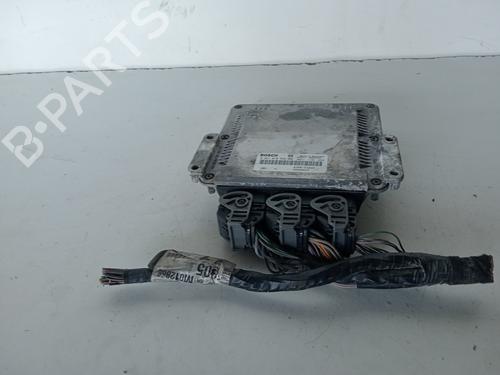 Used Engine control unit (ECU) RENAULT LAGUNA II (BG0/1_) [2001-2007]  18015692