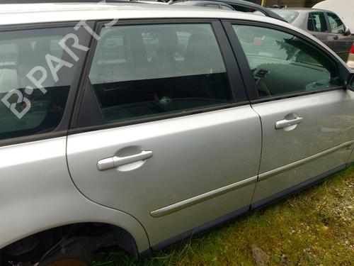 Dør høyre bak VOLVO V50 (545) 1.8 (125 hp) 24363589