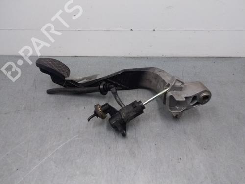 Clutch pedal VW PASSAT B5.5 (3B3)  | BP15444471I13 