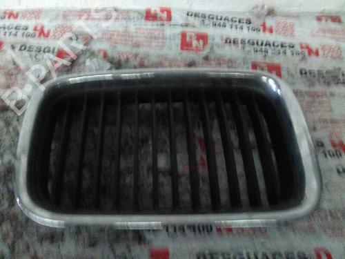 Front grille BMW 3 (E46) 320 d (150 hp) 15425747